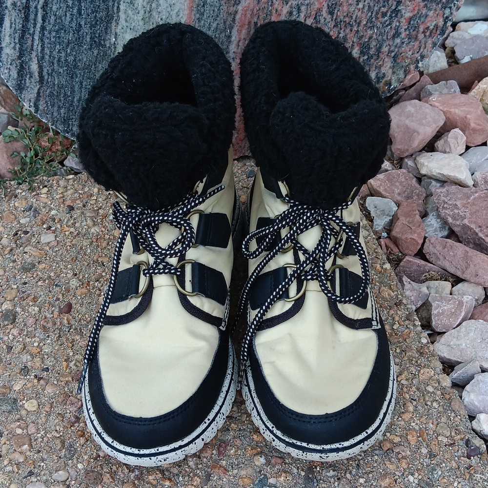 Sorel Whitney waterproof ankles boots women's 7.5 - Picture 3 of 9